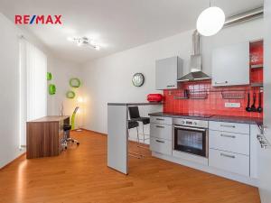 Pronájem bytu 2+kk, Praha - Zličín, Sazovická, 48 m2