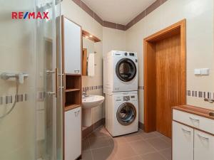 Pronájem bytu 2+kk, Praha - Zličín, Sazovická, 48 m2