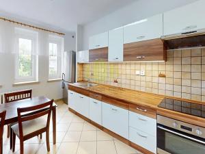 Pronájem bytu 2+1, Olomouc, Albertova, 63 m2