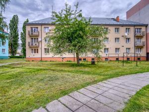 Pronájem bytu 2+kk, Chomutov, Grégrova, 49 m2