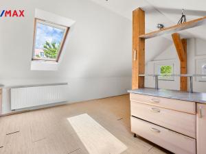 Prodej rodinného domu, Sokolov, Odboje, 198 m2