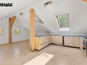 Prodej rodinného domu, Sokolov, Odboje, 198 m2