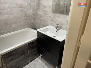 Pronájem bytu 2+kk, Praha - Vysočany, Špitálská, 50 m2