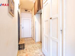 Prodej bytu 2+kk, Praha - Krč, Humpolecká, 42 m2