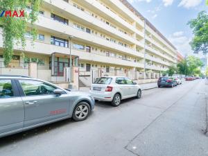 Prodej bytu 2+kk, Praha - Krč, Humpolecká, 42 m2