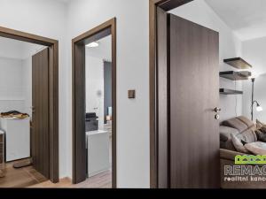 Pronájem bytu 2+kk, Uherské Hradiště, Jabloňová, 52 m2