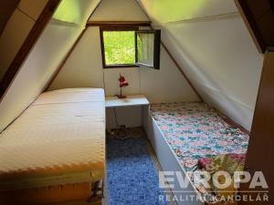 Prodej chaty, Čestín, 50 m2