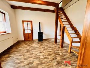 Pronájem rodinného domu, Holubice, Na Hrázi, 120 m2