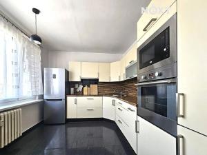 Pronájem bytu 3+1, Přelouč, náměstí 17. listopadu, 81 m2
