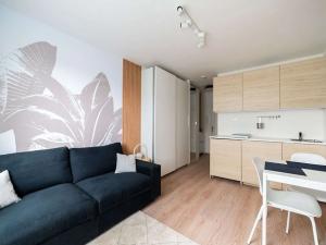 Pronájem bytu 1+kk, Praha - Vršovice, Kubánské náměstí, 18 m2
