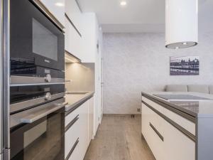 Prodej bytu 4+kk, Praha - Dejvice, Heinemannova, 136 m2