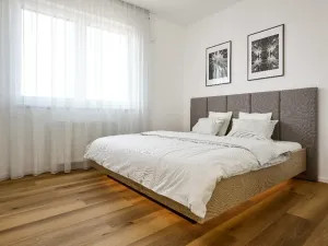 Prodej bytu 2+kk, Praha - Horní Měcholupy, Milánská, 54 m2