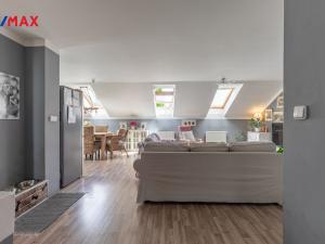 Prodej rodinného domu, Lom, Komenského, 300 m2