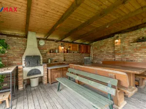 Prodej rodinného domu, Lom, Komenského, 300 m2