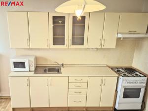 Pronájem bytu 3+kk, Praha - Háje, Steinerova, 64 m2