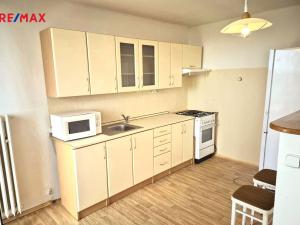 Pronájem bytu 3+kk, Praha - Háje, Steinerova, 64 m2