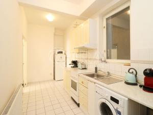 Pronájem bytu 4+1, Praha, Melantrichova, 94 m2