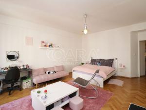 Pronájem bytu 4+1, Praha, Melantrichova, 94 m2