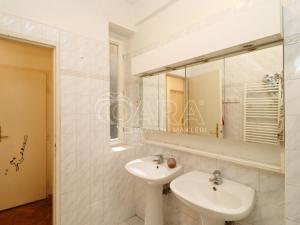 Pronájem bytu 4+1, Praha, Melantrichova, 94 m2