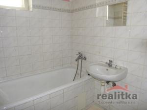 Pronájem bytu 1+1, Opava, Krnovská, 57 m2