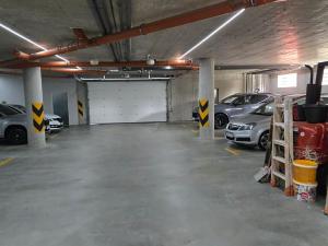 Pronájem skladu, Praha - Hlubočepy, K Barrandovu, 365 m2