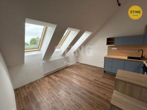 Pronájem bytu 2+kk, Pardubice, Benešovo náměstí, 48 m2