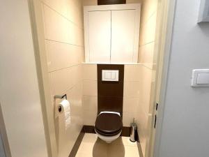 Prodej bytu 3+1, Praha - Hlubočepy, Lamačova, 68 m2
