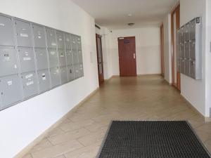 Pronájem bytu 1+kk, Praha - Záběhlice, Mattioliho, 35 m2