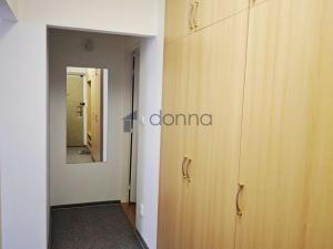 Pronájem bytu 2+1, Praha, Na Petřinách, 53 m2