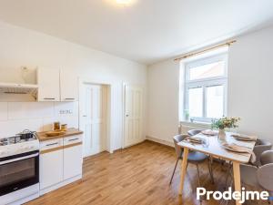 Prodej bytu 2+1, Znojmo, Třebízského, 66 m2