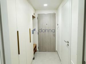 Pronájem bytu 1+kk, Praha, Tetauerova, 44632 m2