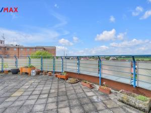 Prodej bytu 3+kk, Černožice, Revoluční, 82 m2