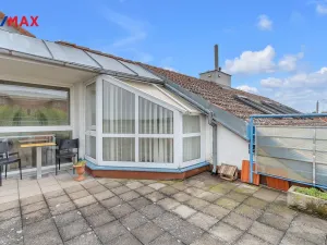 Prodej bytu 3+kk, Černožice, Revoluční, 82 m2