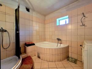 Prodej rodinného domu, Brodce, Hluboká, 126 m2