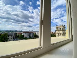 Pronájem bytu 1+kk, Praha - Vinohrady, Korunní, 27 m2