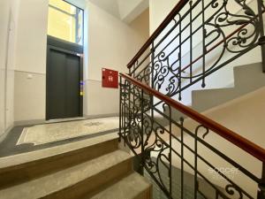 Pronájem bytu 1+kk, Praha - Vinohrady, Korunní, 27 m2