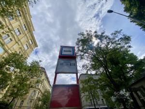 Pronájem bytu 1+kk, Praha - Vinohrady, Korunní, 27 m2