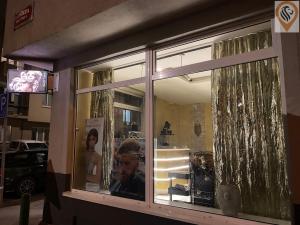 Pronájem obchodního prostoru, Praha, U gymnázia, 65 m2
