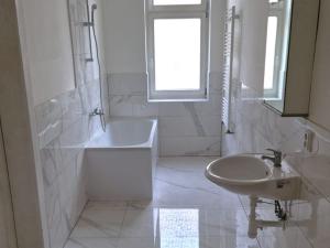Pronájem bytu 2+1, Teplice, Kollárova, 81 m2