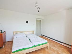 Pronájem bytu 2+1, Zbýšov, čtvrť Padělky, 56 m2