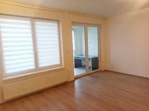 Pronájem bytu 1+kk, Praha - Stodůlky, Toufarova, 35 m2