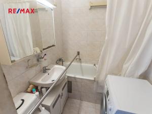 Prodej bytu 3+1, Praha - Háje, Štichova, 71 m2