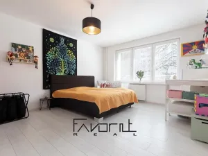 Prodej bytu 2+1, Ostrava, Břustkova, 62 m2