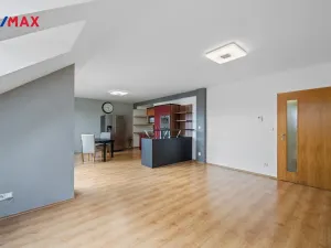 Prodej bytu 3+kk, Opatovice nad Labem, Neplachova, 100 m2