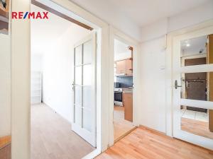 Pronájem bytu 2+kk, Praha - Strašnice, Kralická, 38 m2