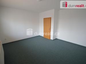 Pronájem bytu 2+kk, Praha - Strašnice, Názovská, 67 m2