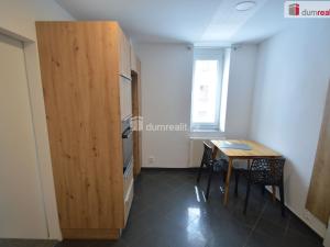 Pronájem bytu 1+1, Praha - Motol, Podhorská, 35 m2
