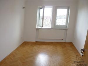 Pronájem bytu 1+1, Olomouc, Zeyerova, 43 m2