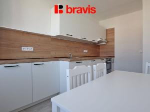 Pronájem bytu 3+1, Brno, Strnadova, 62 m2