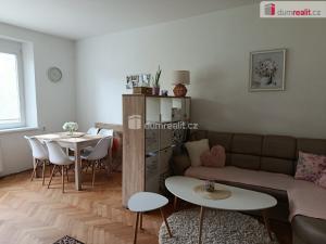 Pronájem bytu 2+1, Praha - Podolí, Dvorecká, 53 m2